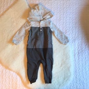 NWT - Gymboree Bodysuit - 6-12M